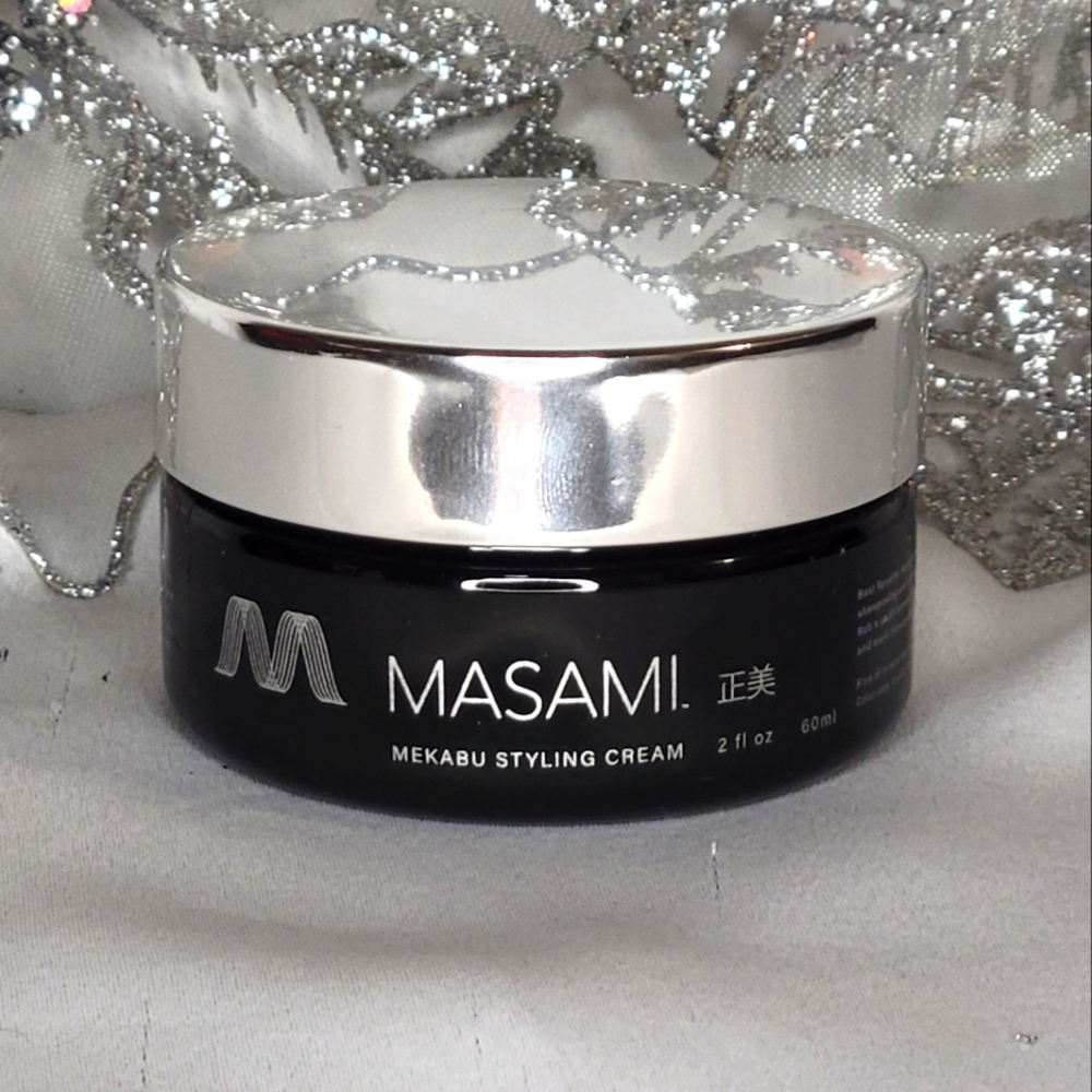 BNNB Masami Mekabu styling cream